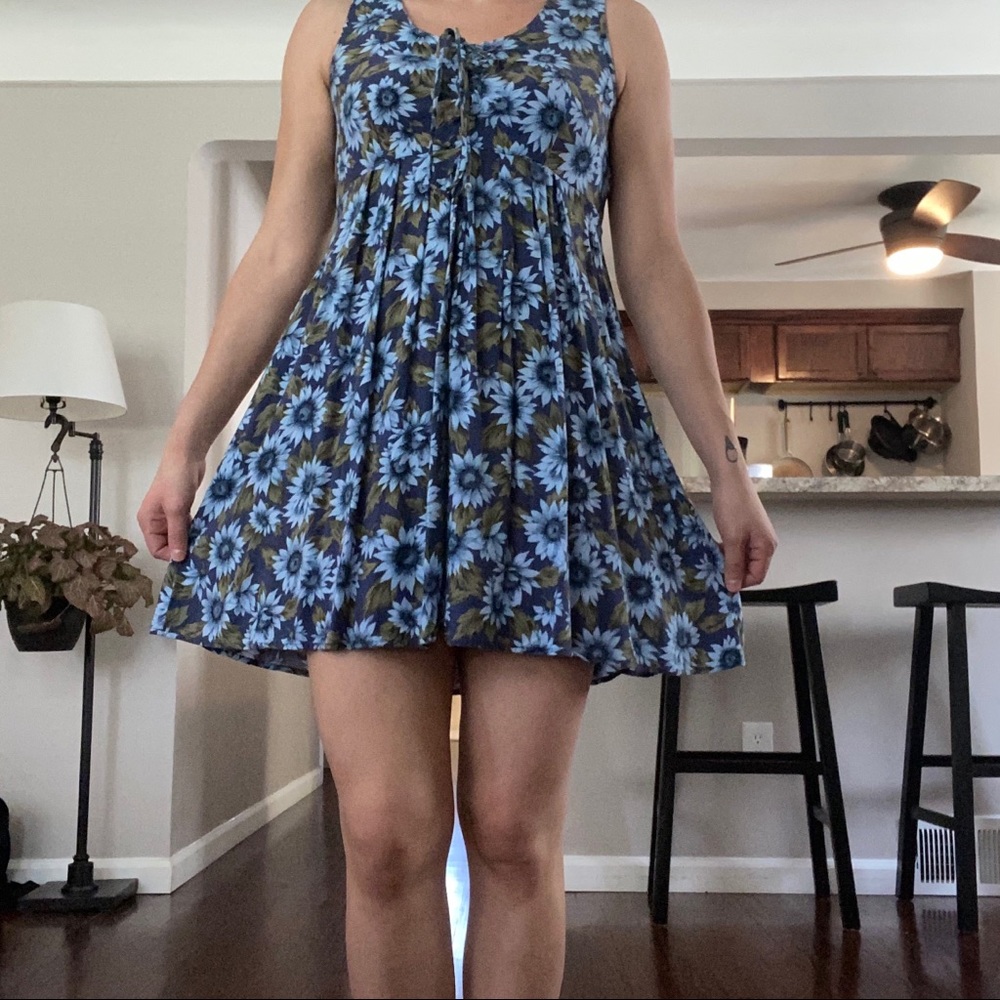 Vtg Floral Mini Dress